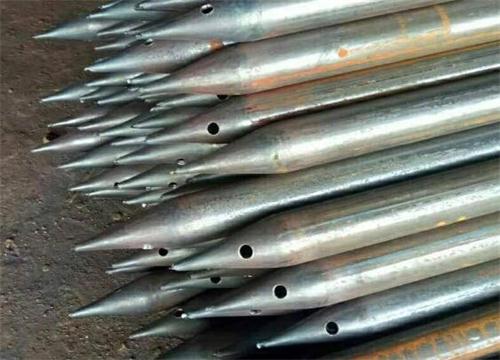 师宗隧道钢花管现货